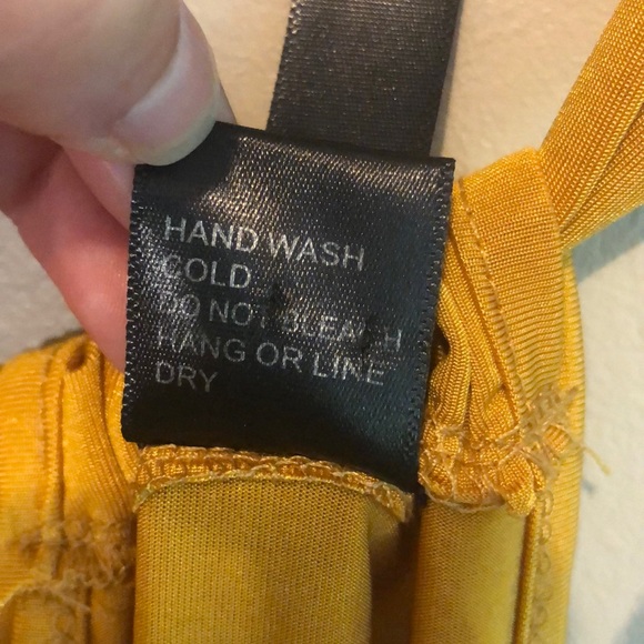 Mt Collection dress - Picture 7 of 8